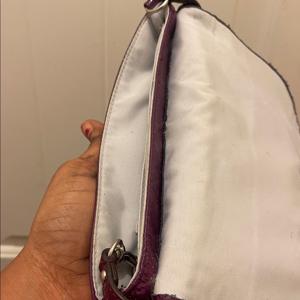 Coach, please check all picture of condition - Picture 16 of 17